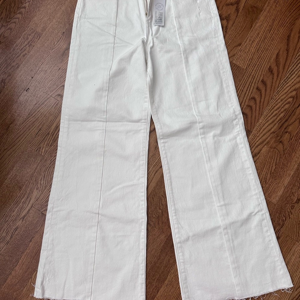 Chic White Flare & Wide Leg Jeans